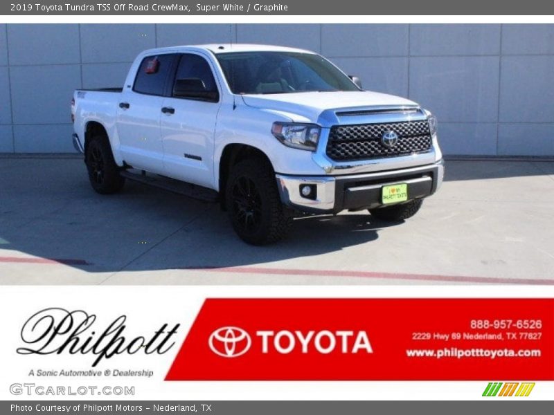 Super White / Graphite 2019 Toyota Tundra TSS Off Road CrewMax