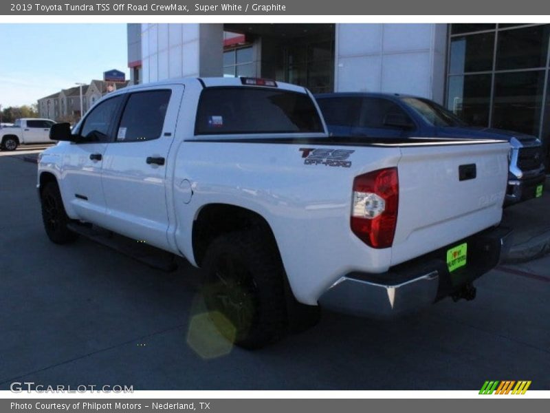 Super White / Graphite 2019 Toyota Tundra TSS Off Road CrewMax