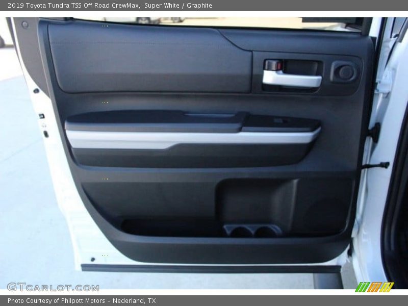 Super White / Graphite 2019 Toyota Tundra TSS Off Road CrewMax