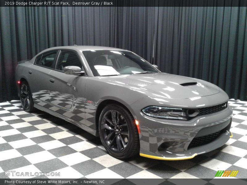 Destroyer Gray / Black 2019 Dodge Charger R/T Scat Pack