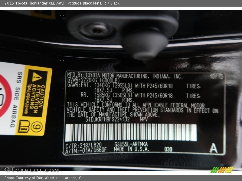 Attitude Black Metallic / Black 2015 Toyota Highlander XLE AWD