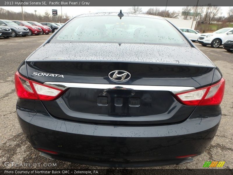 Pacific Blue Pearl / Gray 2013 Hyundai Sonata SE