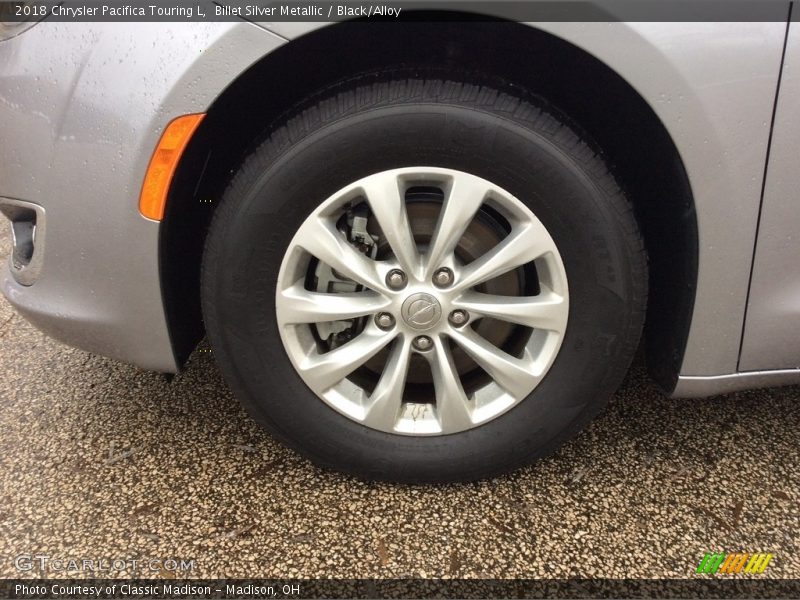 Billet Silver Metallic / Black/Alloy 2018 Chrysler Pacifica Touring L