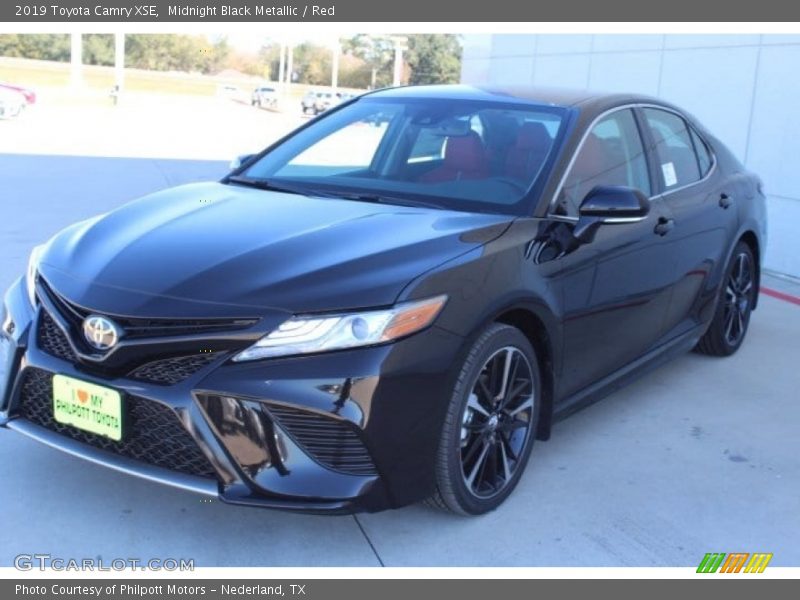 Midnight Black Metallic / Red 2019 Toyota Camry XSE