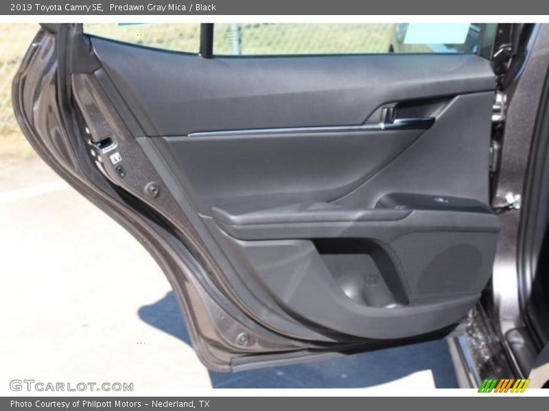 Predawn Gray Mica / Black 2019 Toyota Camry SE