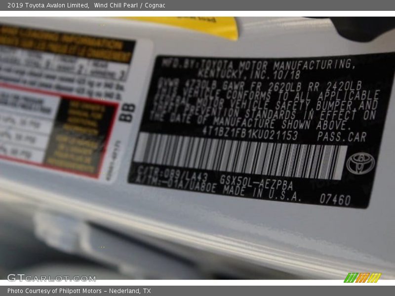 Wind Chill Pearl / Cognac 2019 Toyota Avalon Limited