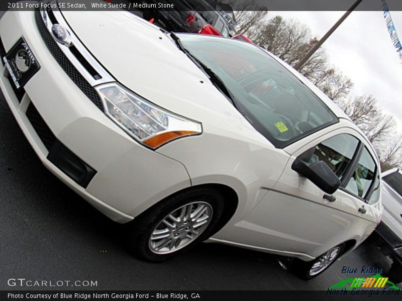 White Suede / Medium Stone 2011 Ford Focus SE Sedan