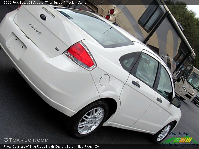 White Suede / Medium Stone 2011 Ford Focus SE Sedan