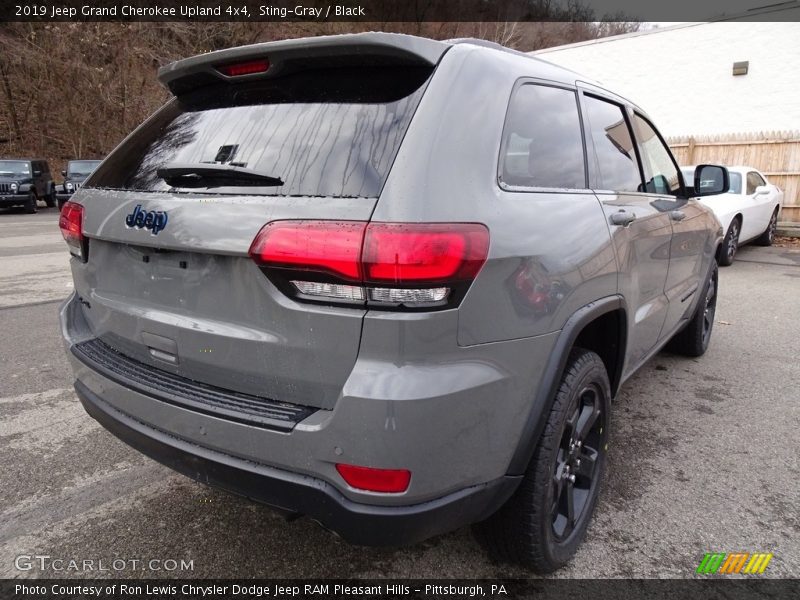 Sting-Gray / Black 2019 Jeep Grand Cherokee Upland 4x4