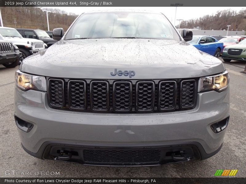 Sting-Gray / Black 2019 Jeep Grand Cherokee Upland 4x4