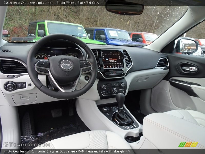 Bright White / Black/Ski Grey 2019 Jeep Cherokee Limited 4x4