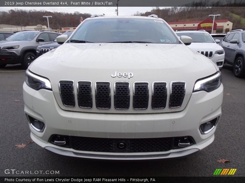 Pearl White / Black/Tan 2019 Jeep Cherokee Overland 4x4