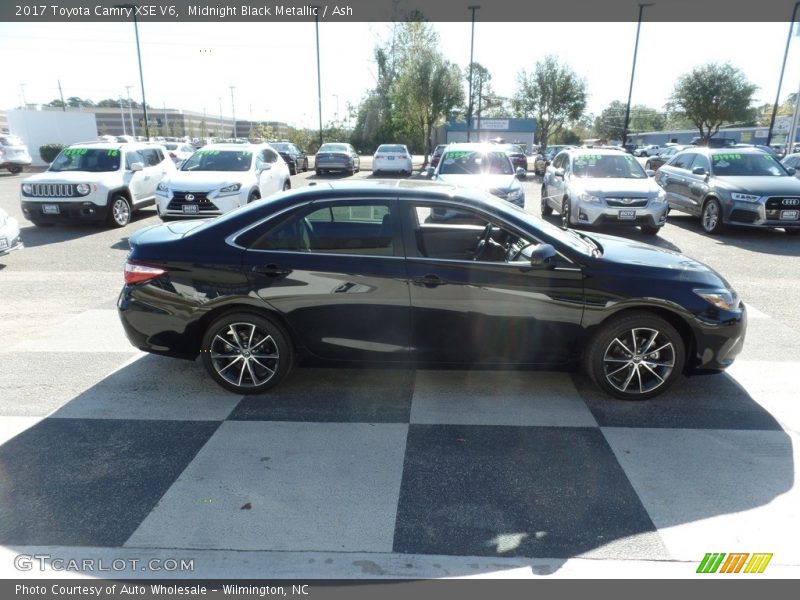 Midnight Black Metallic / Ash 2017 Toyota Camry XSE V6