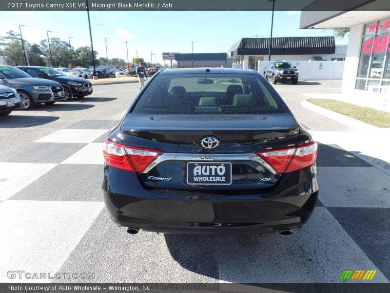 Midnight Black Metallic / Ash 2017 Toyota Camry XSE V6