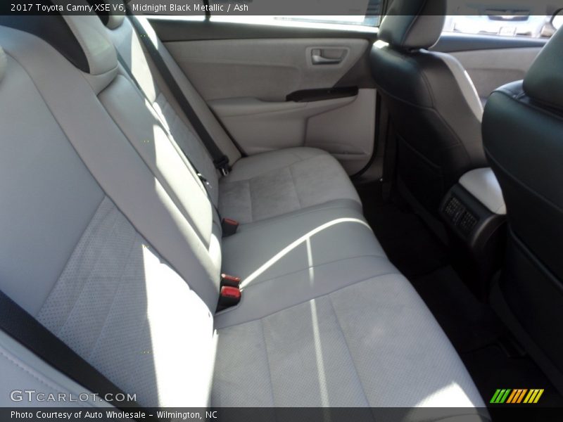 Midnight Black Metallic / Ash 2017 Toyota Camry XSE V6