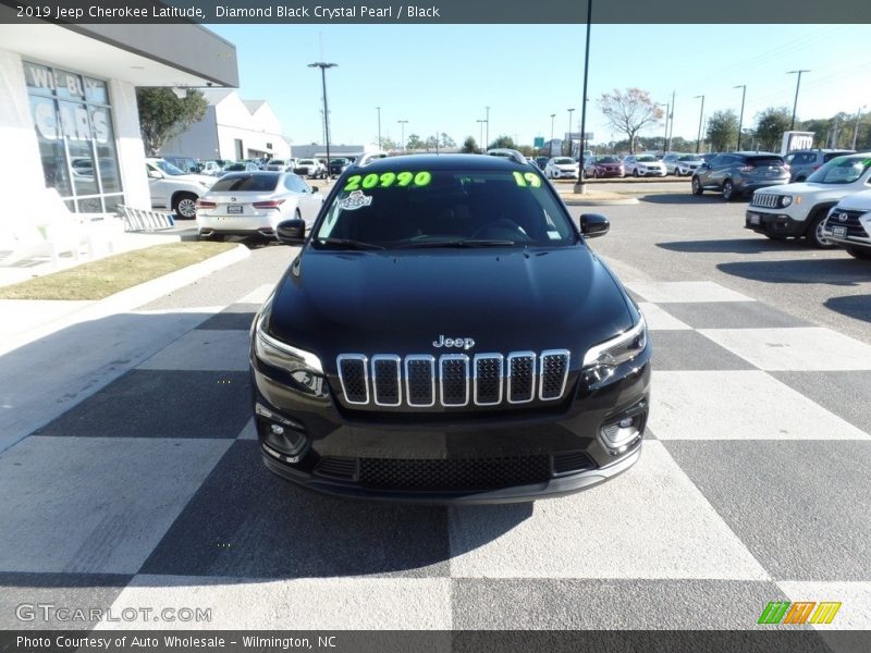 Diamond Black Crystal Pearl / Black 2019 Jeep Cherokee Latitude