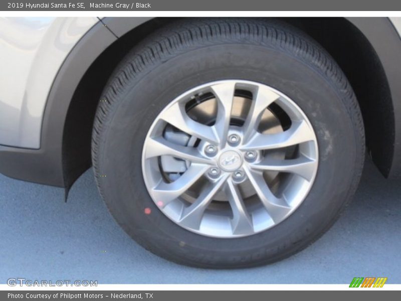 Machine Gray / Black 2019 Hyundai Santa Fe SE
