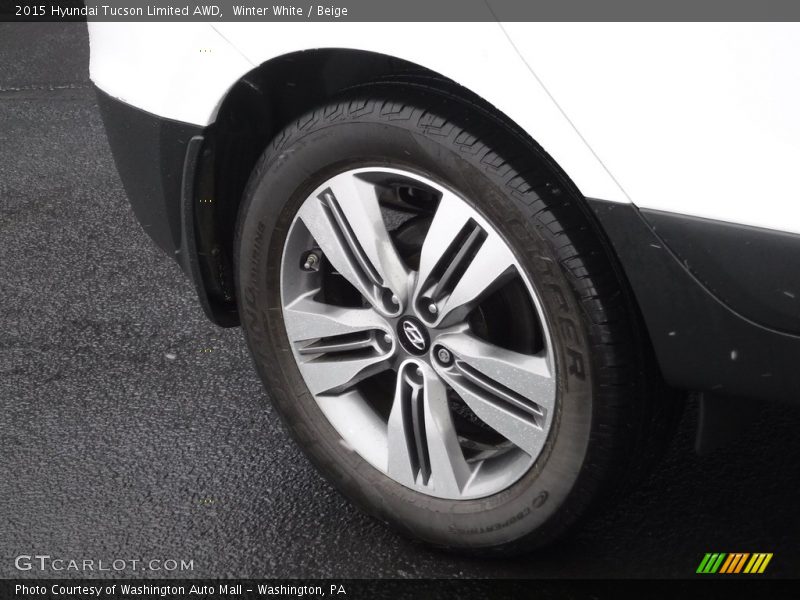 Winter White / Beige 2015 Hyundai Tucson Limited AWD