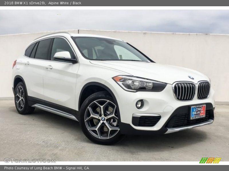 Alpine White / Black 2018 BMW X1 sDrive28i