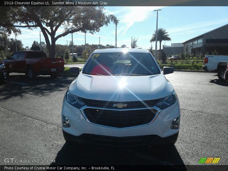 Summit White / Medium Ash Gray 2019 Chevrolet Equinox LS