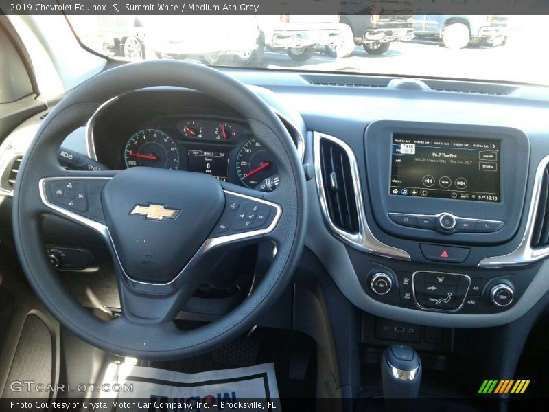 Summit White / Medium Ash Gray 2019 Chevrolet Equinox LS