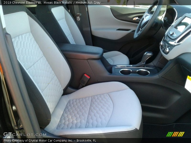 Mosaic Black Metallic / Medium Ash Gray 2019 Chevrolet Equinox LS