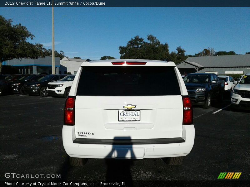 Summit White / Cocoa/Dune 2019 Chevrolet Tahoe LT