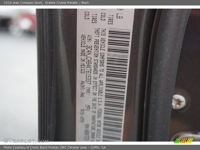 Granite Crystal Metallic / Black 2019 Jeep Compass Sport