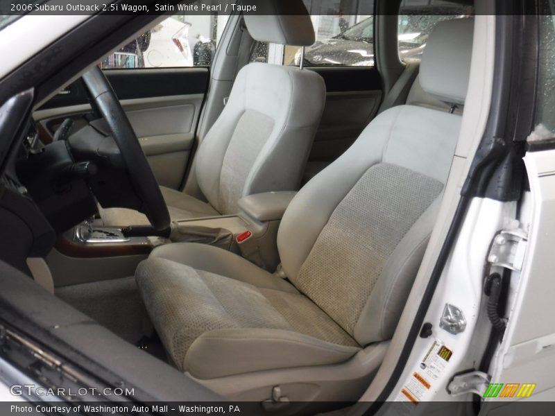Satin White Pearl / Taupe 2006 Subaru Outback 2.5i Wagon