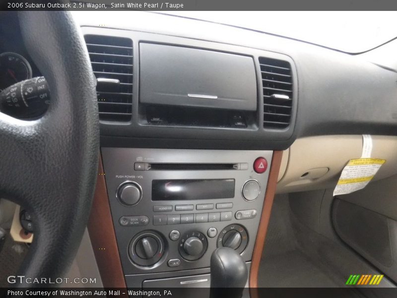 Satin White Pearl / Taupe 2006 Subaru Outback 2.5i Wagon