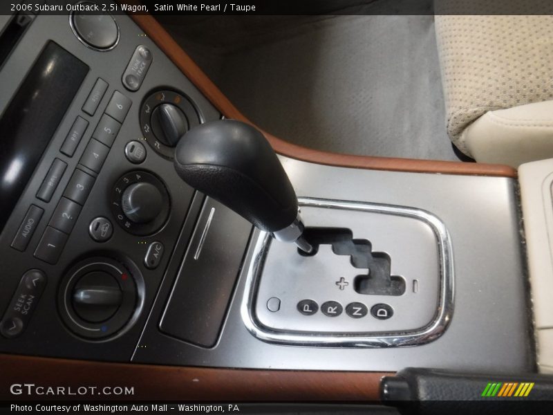 Satin White Pearl / Taupe 2006 Subaru Outback 2.5i Wagon