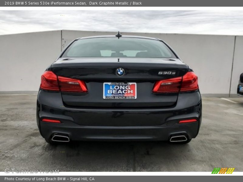 Dark Graphite Metallic / Black 2019 BMW 5 Series 530e iPerformance Sedan
