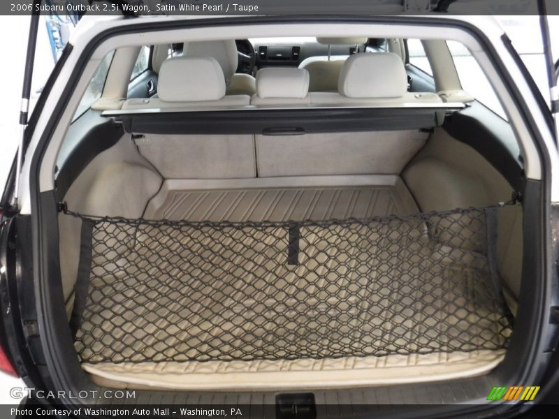 Satin White Pearl / Taupe 2006 Subaru Outback 2.5i Wagon