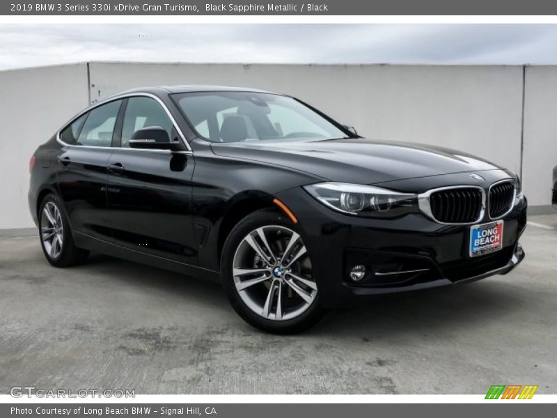 Front 3/4 View of 2019 3 Series 330i xDrive Gran Turismo
