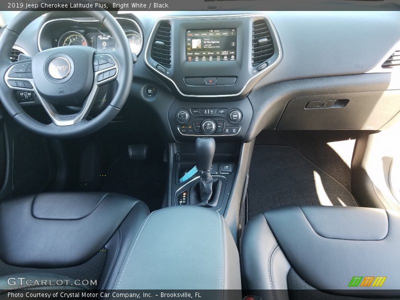 Bright White / Black 2019 Jeep Cherokee Latitude Plus