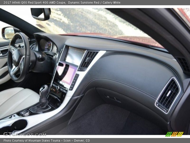 Dashboard of 2017 Q60 Red Sport 400 AWD Coupe