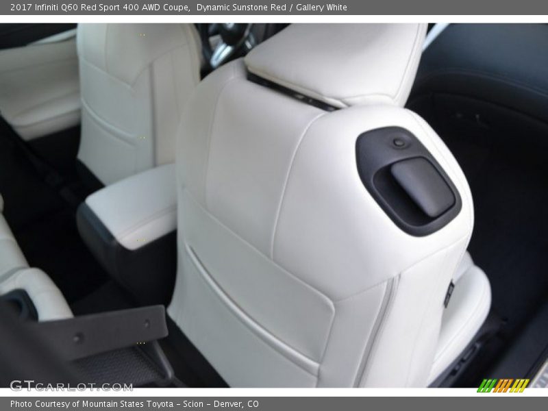 Dynamic Sunstone Red / Gallery White 2017 Infiniti Q60 Red Sport 400 AWD Coupe