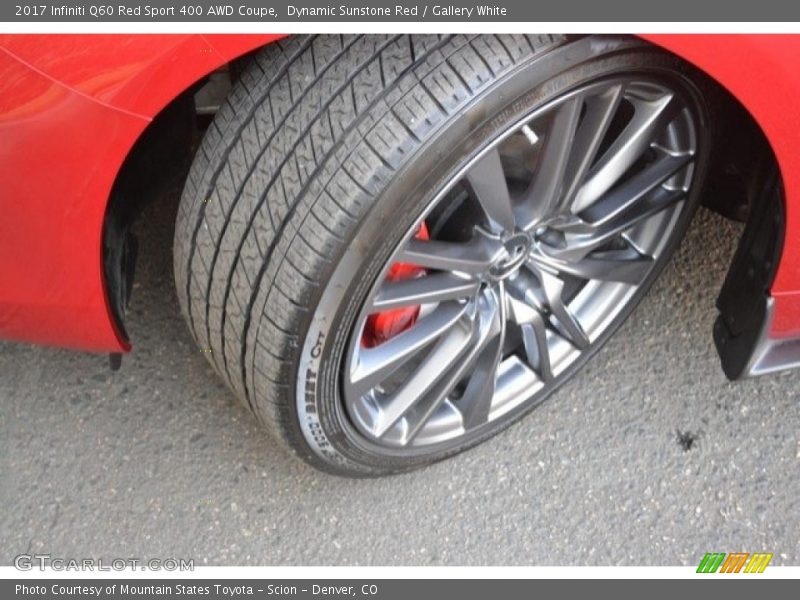  2017 Q60 Red Sport 400 AWD Coupe Wheel