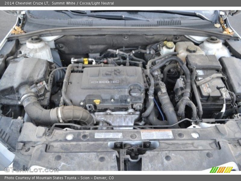 Summit White / Cocoa/Light Neutral 2014 Chevrolet Cruze LT