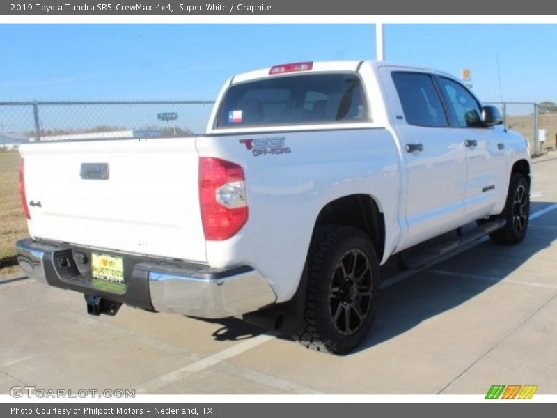 Super White / Graphite 2019 Toyota Tundra SR5 CrewMax 4x4