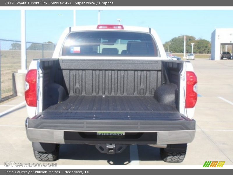 Super White / Graphite 2019 Toyota Tundra SR5 CrewMax 4x4