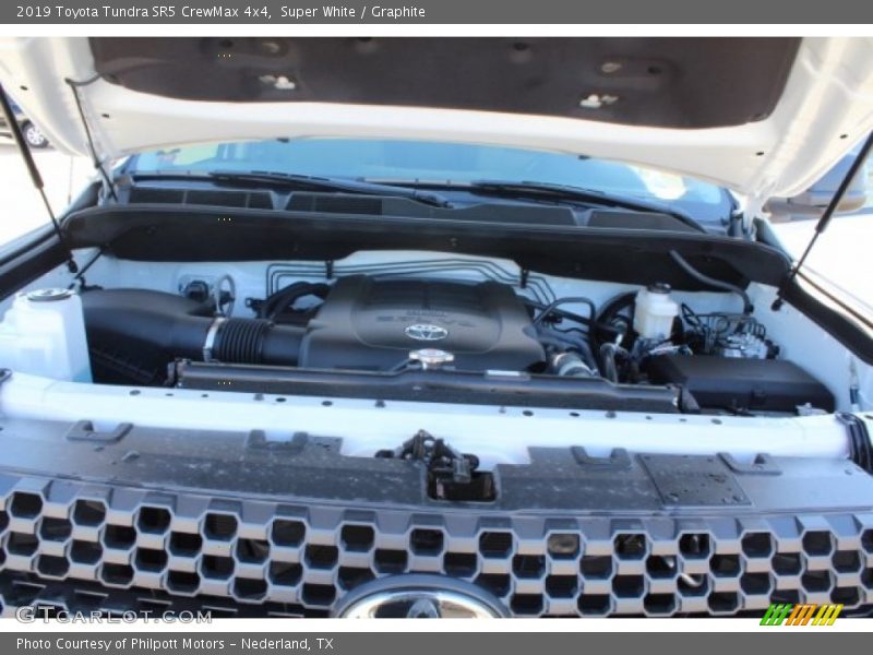 Super White / Graphite 2019 Toyota Tundra SR5 CrewMax 4x4