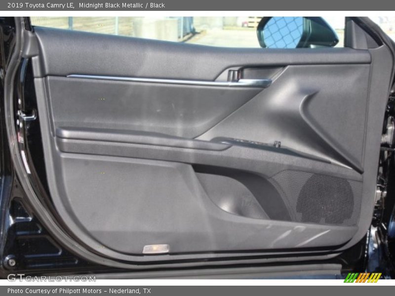 Midnight Black Metallic / Black 2019 Toyota Camry LE