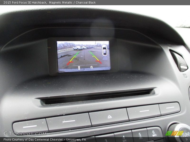 Magnetic Metallic / Charcoal Black 2015 Ford Focus SE Hatchback