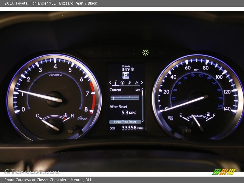 Blizzard Pearl / Black 2016 Toyota Highlander XLE