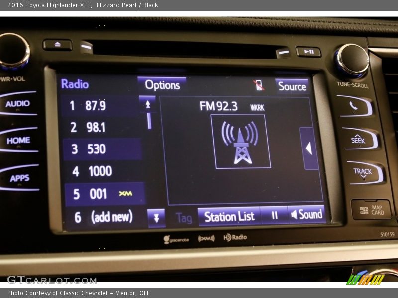 Blizzard Pearl / Black 2016 Toyota Highlander XLE