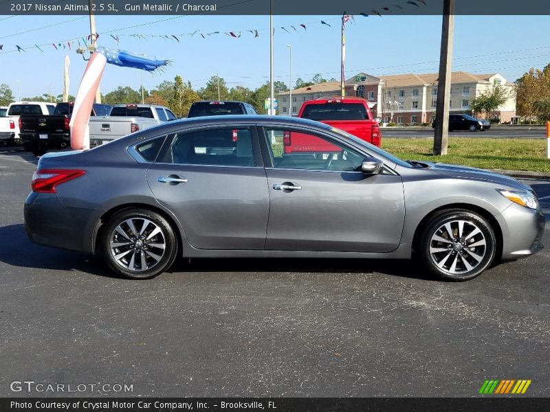 Gun Metallic / Charcoal 2017 Nissan Altima 2.5 SL