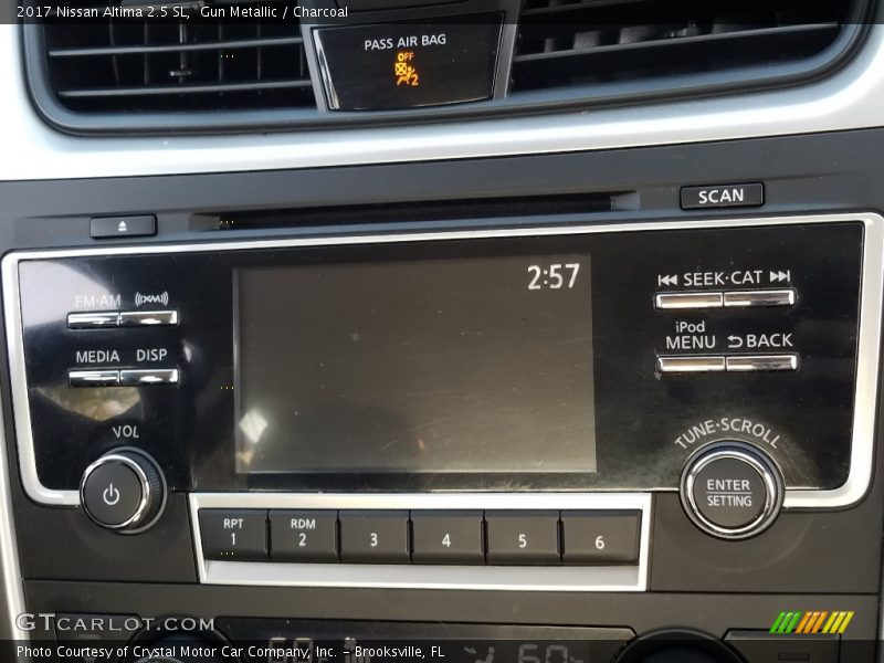Gun Metallic / Charcoal 2017 Nissan Altima 2.5 SL