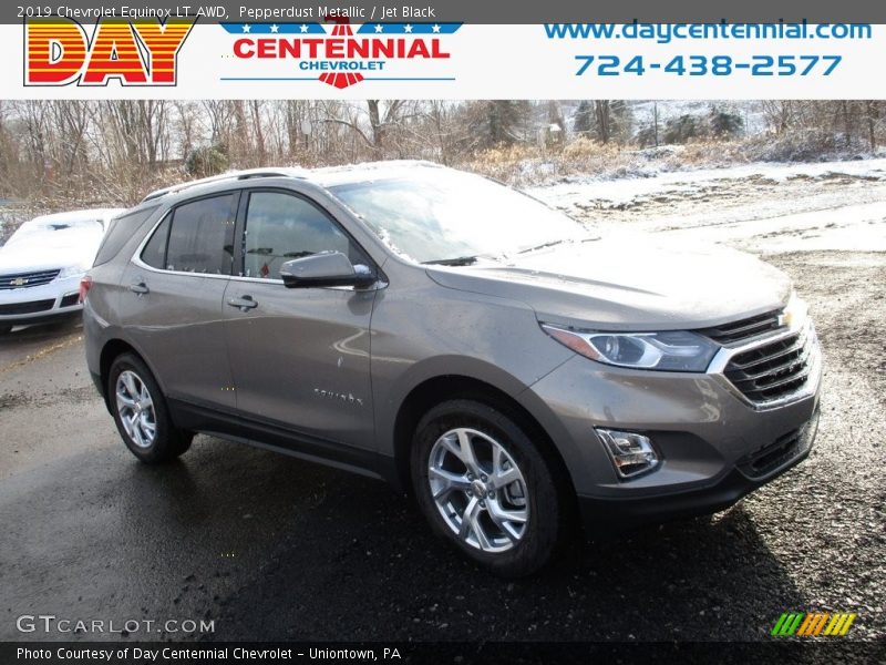 Pepperdust Metallic / Jet Black 2019 Chevrolet Equinox LT AWD