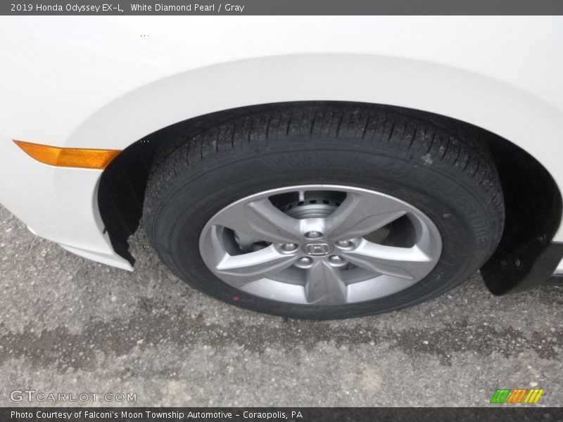 White Diamond Pearl / Gray 2019 Honda Odyssey EX-L